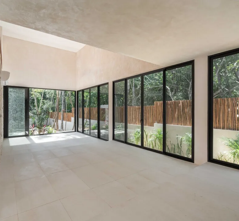 Villa Zapote 4-Bedroom Villa in Tulum Country Club