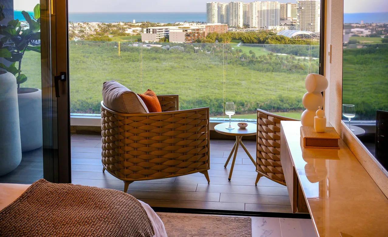WOHA Puerto Cancún Golf-View 2 and 3 Bedroom Condos
