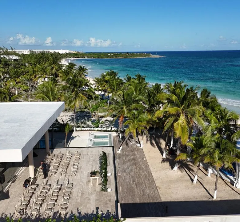 4-Bedroom Villa, Arrecife, Xpu-Ha: Private Beach club, Pool and Jacuzzi