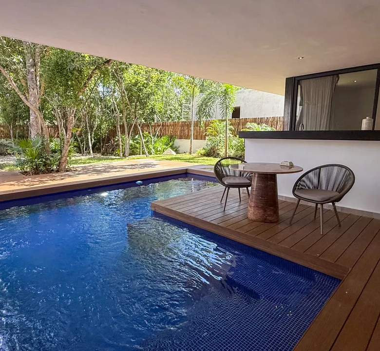4-Bedroom Villa, Arrecife, Xpu-Ha: Private Beach club, Pool and Jacuzzi