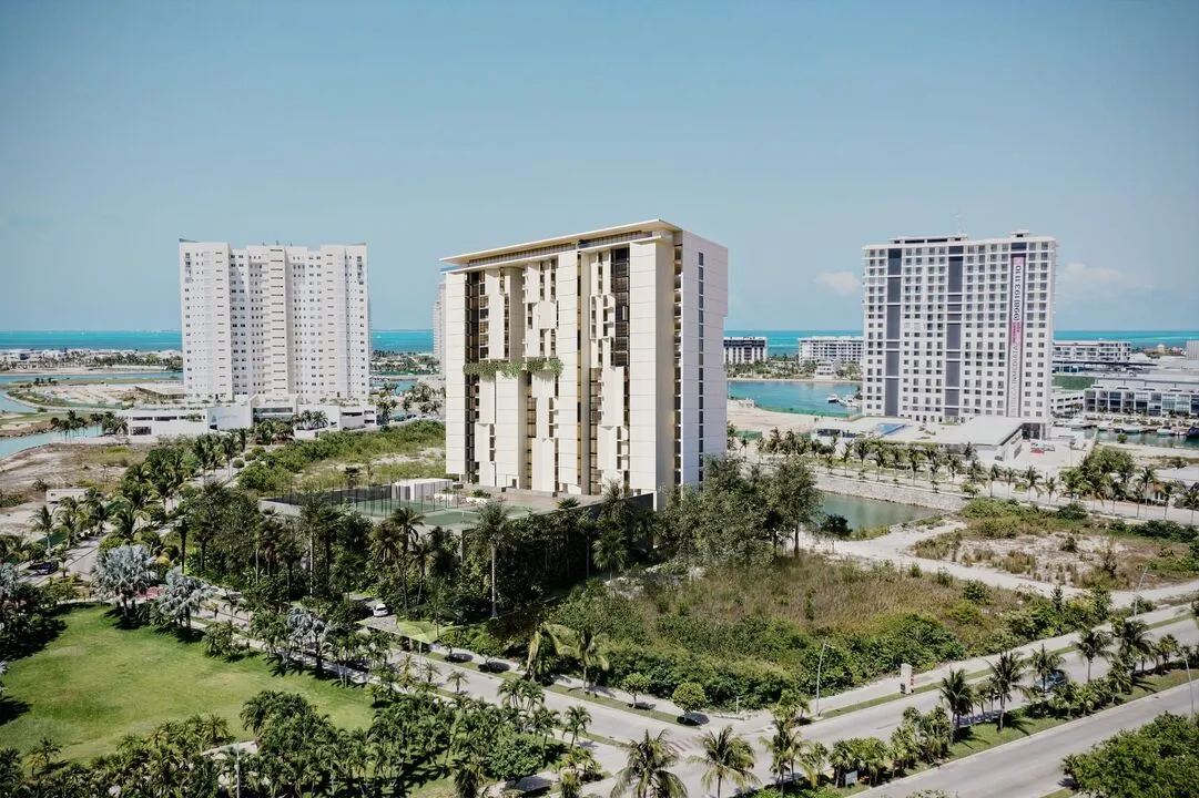 Blas: 2 & 3-Bedroom Waterfront Condos in Puerto Cancún