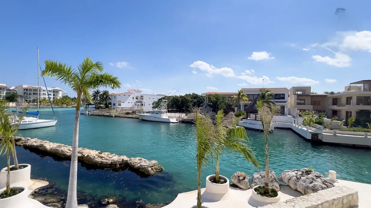 Bloom: 2 & 3-Bedroom Marina Condos in Puerto Aventuras