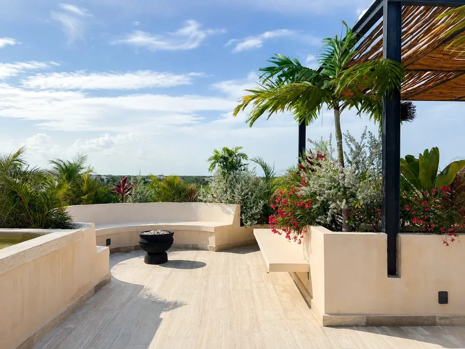 Essence Región 15 Tulum: Studios and 1-Bedroom Condos