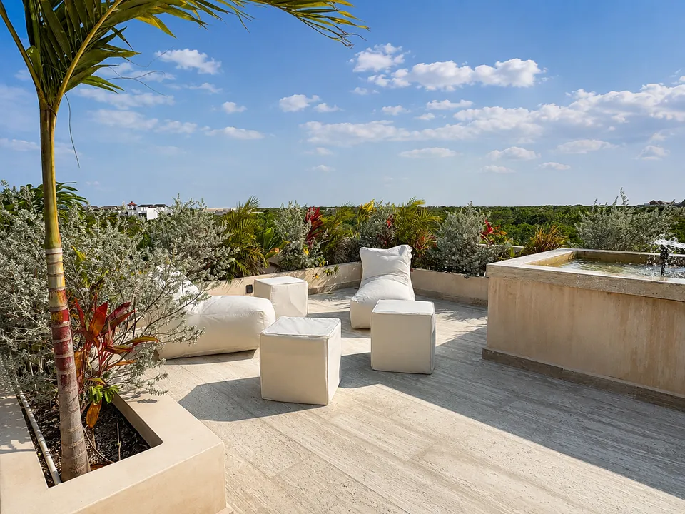 Essence Región 15 Tulum: Studios and 1-Bedroom Condos