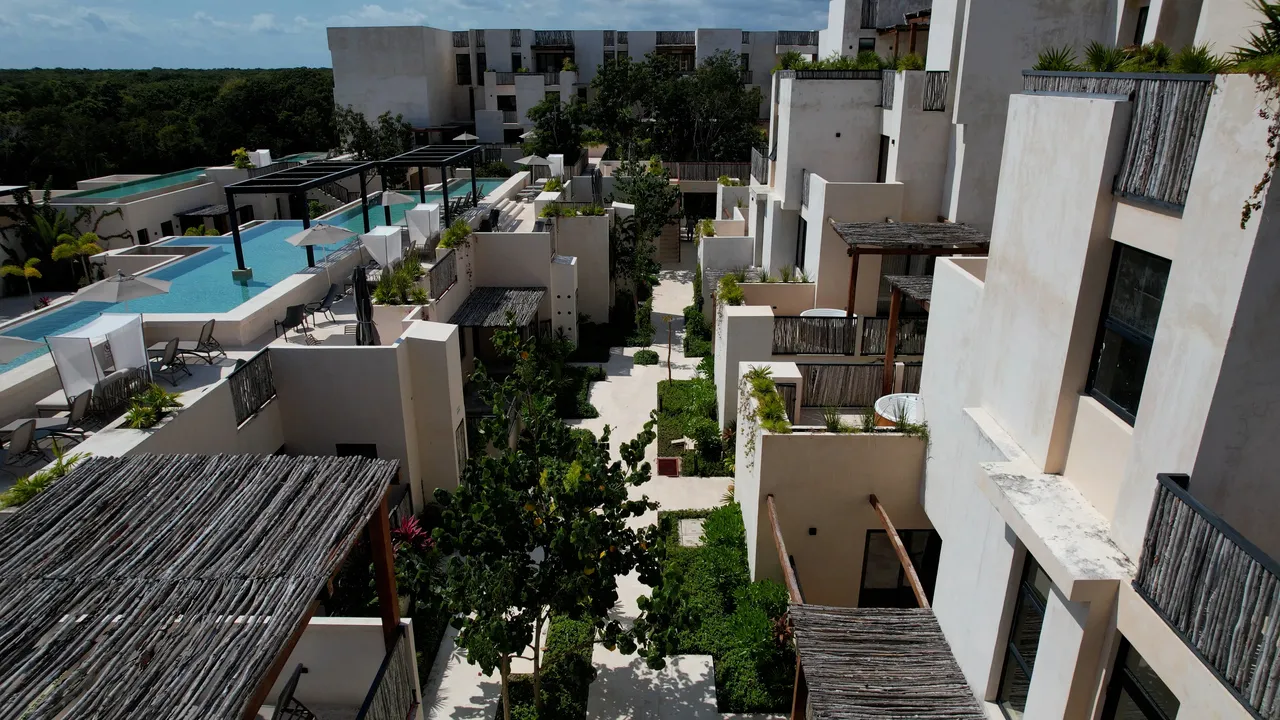 Gran Tulum: 2 & 3-Bedroom Lock-Off Condos in Tulum 101