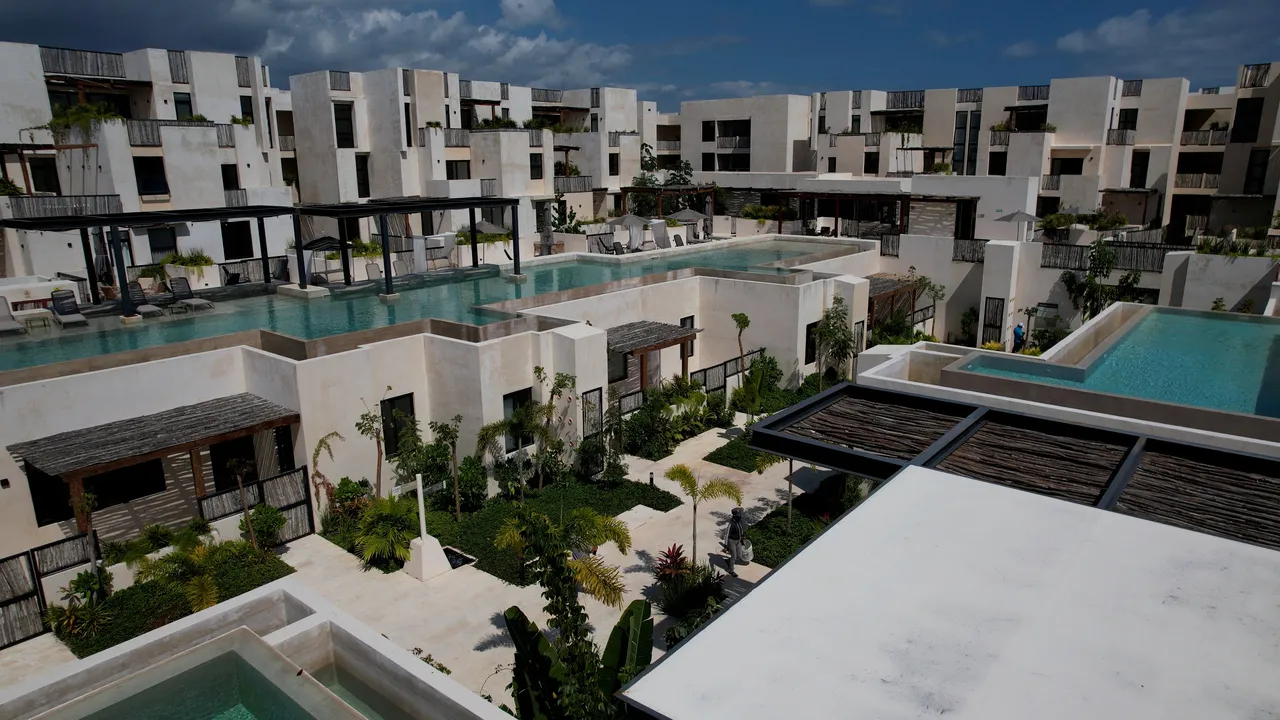 Gran Tulum: 2 & 3-Bedroom Lock-Off Condos in Tulum 101