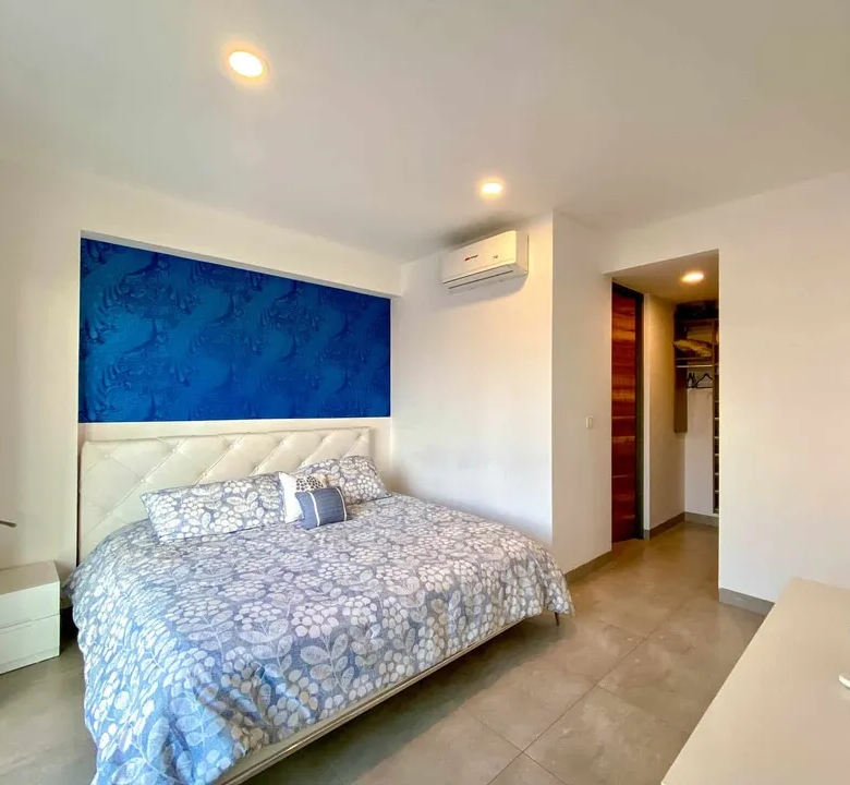 Icono Playa 106: 3-Bedroom Lock-Off Condo in Playa del Carmen