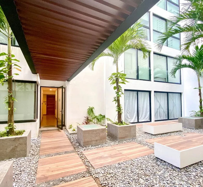 Icono Playa 106: 3-Bedroom Lock-Off Condo in Playa del Carmen