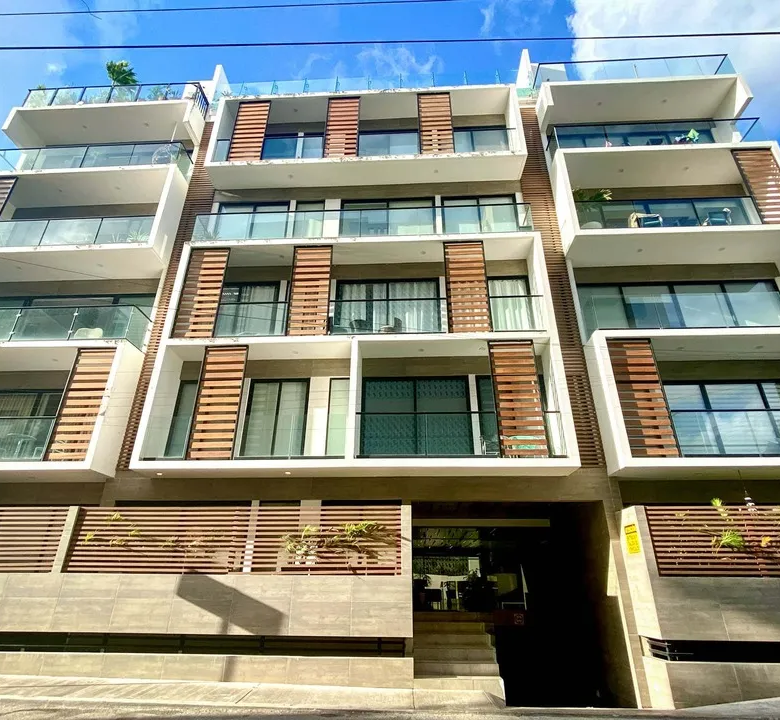 Icono Playa 106: 3-Bedroom Lock-Off Condo in Playa del Carmen