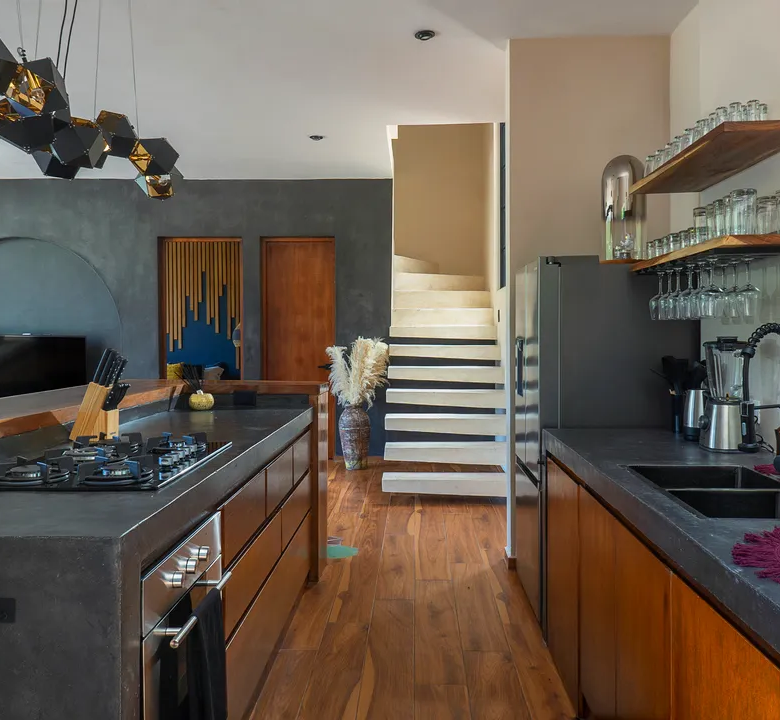Maison Siscolino: 4-Bedroom Villa with Swim-Up Pool in Region 15, Tulum