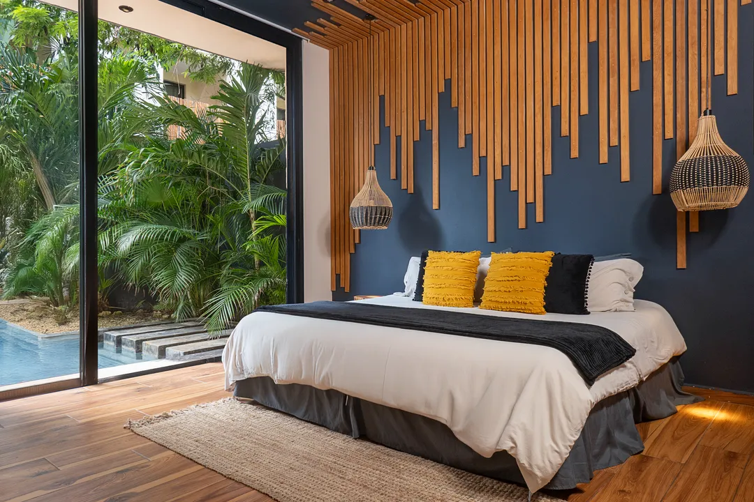 Maison Siscolino: 4-Bedroom Villa with Swim-Up Pool in Region 15, Tulum