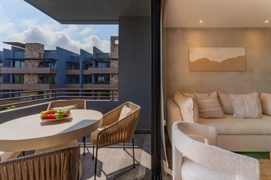 Paramar Black Aldea Zama: 2-Bedroom Condos in Tulum