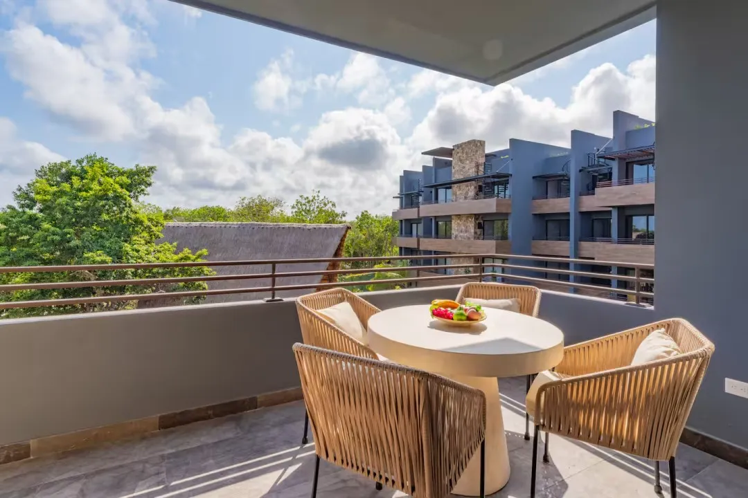 Paramar Black Aldea Zama: 2-Bedroom Condos in Tulum
