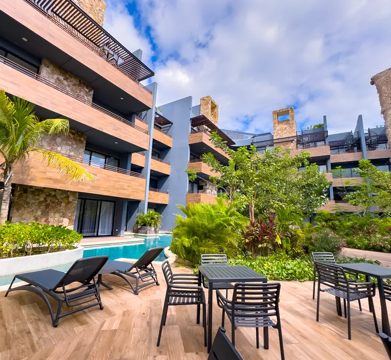 Paramar Black Aldea Zama: 2-Bedroom Condos in Tulum