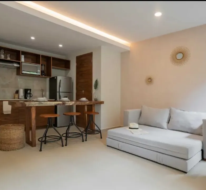 Phimai: 1-Bedroom Condo with Rooftop Pool in Aldea Zama, Tulum