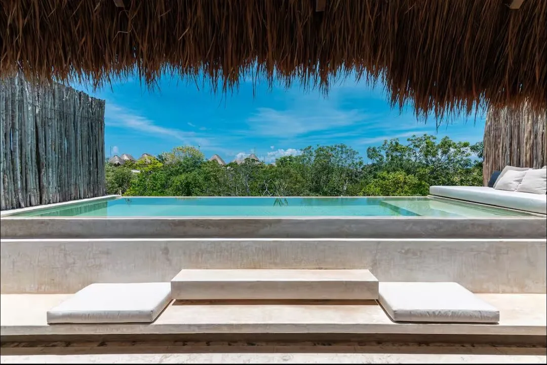 sky-jungle-3-bedroom-penthouse-luum-zama-tulum-pool-09 Alberca privada en el rooftop del penthouse de Sky Jungle
