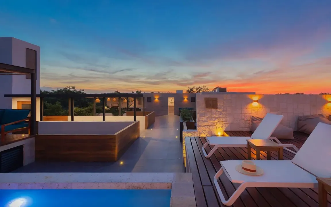 Sundara 201, Aldea Zama, Tulum: 2-Bedroom Condo with Plunge Pool