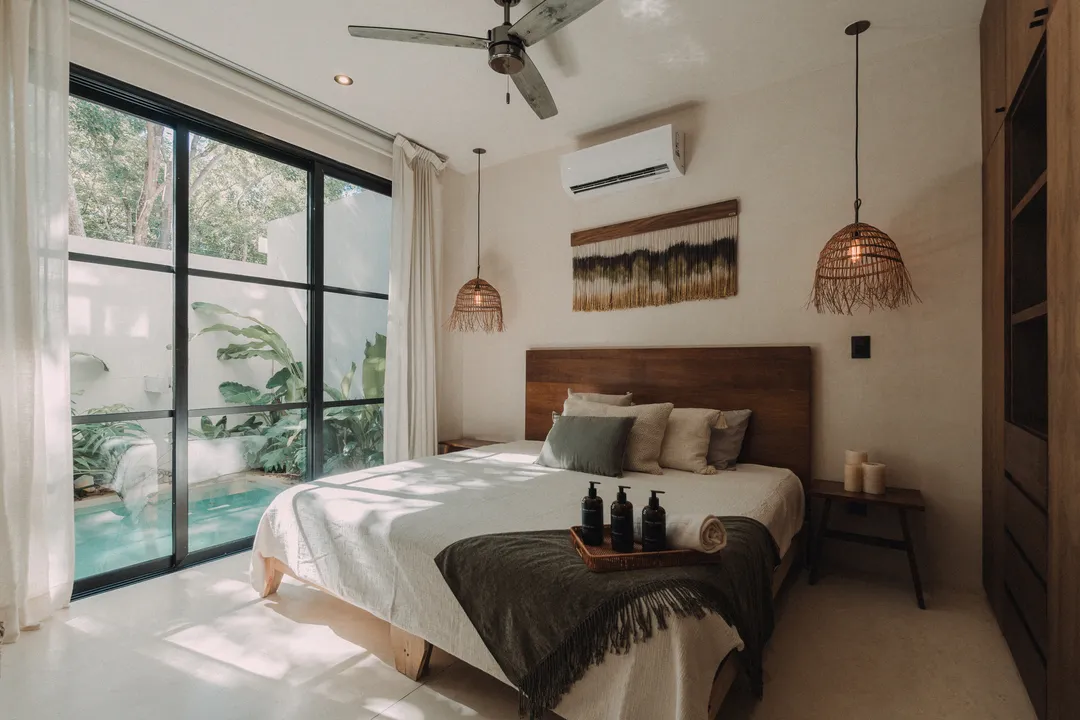 Torana Region 15, Tulum: 1-Bedroom Swim-Up Condo