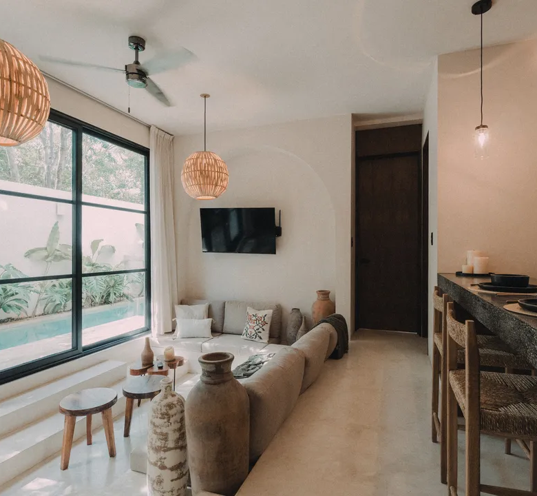 Torana Region 15, Tulum: 1-Bedroom Swim-Up Condo