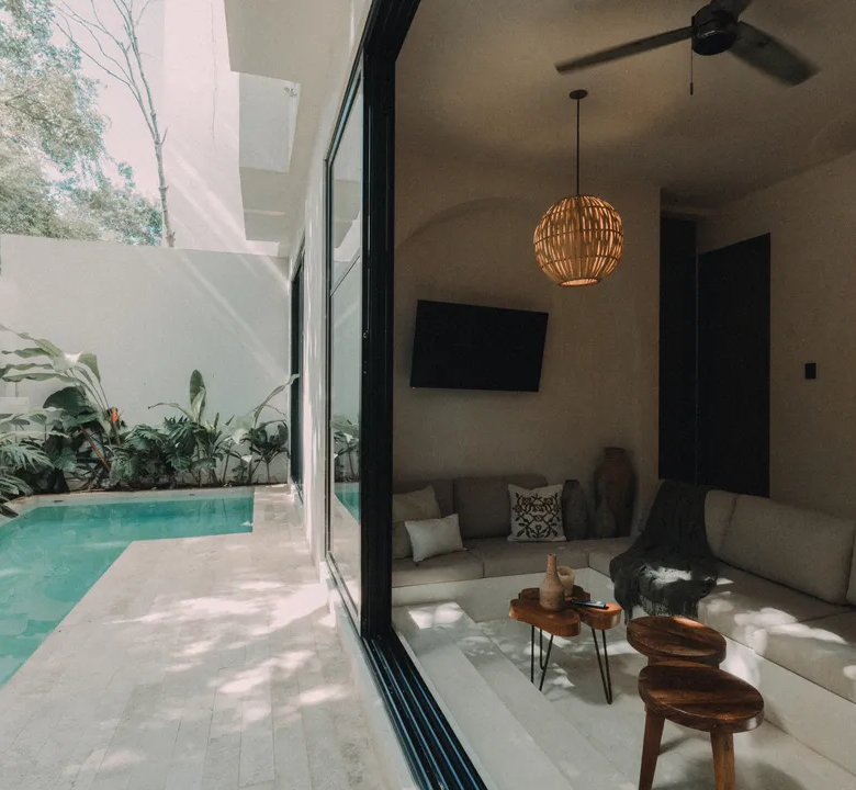 Torana Region 15, Tulum: 1-Bedroom Swim-Up Condo
