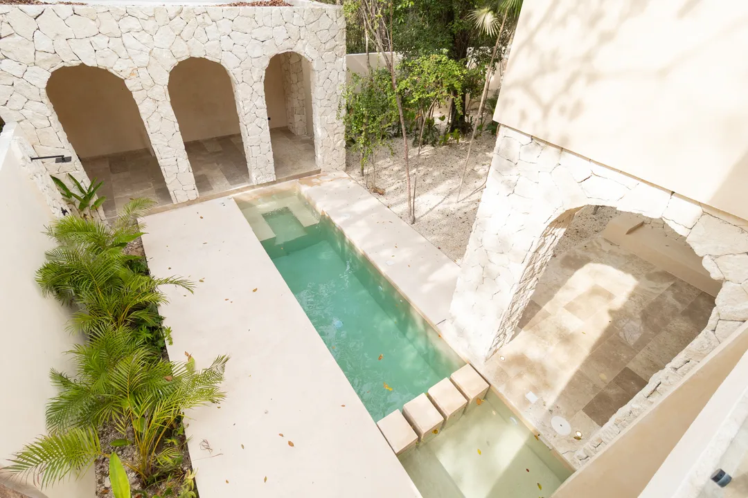 Villa Arcos: 5-Bedroom Villa with Pool and Terrace in Aldea Zama, Tulum