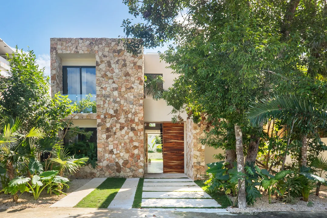 Villa Eterea: 5-Bedroom Stone-and-Wood Villa in Aldea Zama, Tulum